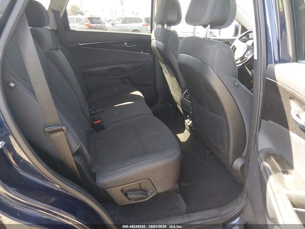 2016 KIA SORENTO LX — I8