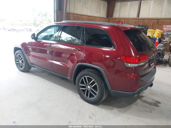 2017 JEEP GRAND CHEROKEE TRAILHAWK 4X4 — I3