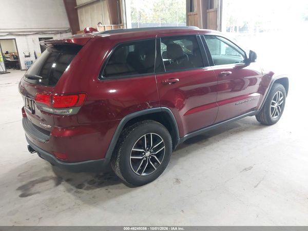 2017 JEEP GRAND CHEROKEE TRAILHAWK 4X4 — I4