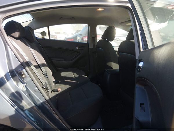 2016 KIA FORTE LX — I8