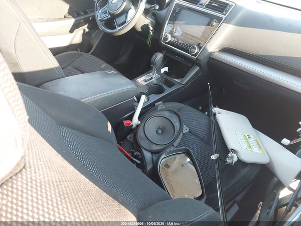 2019 SUBARU OUTBACK 2.5I PREMIUM — I5
