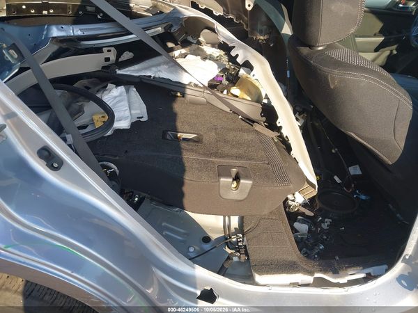 2019 SUBARU OUTBACK 2.5I PREMIUM — I8