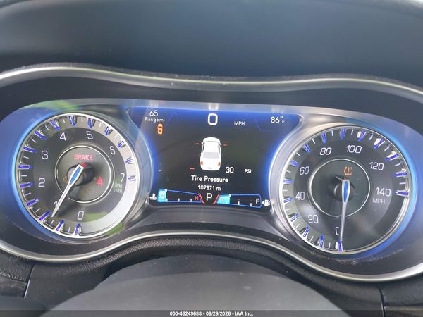 2016 CHRYSLER 300 ANNIVERSARY EDITION — I7