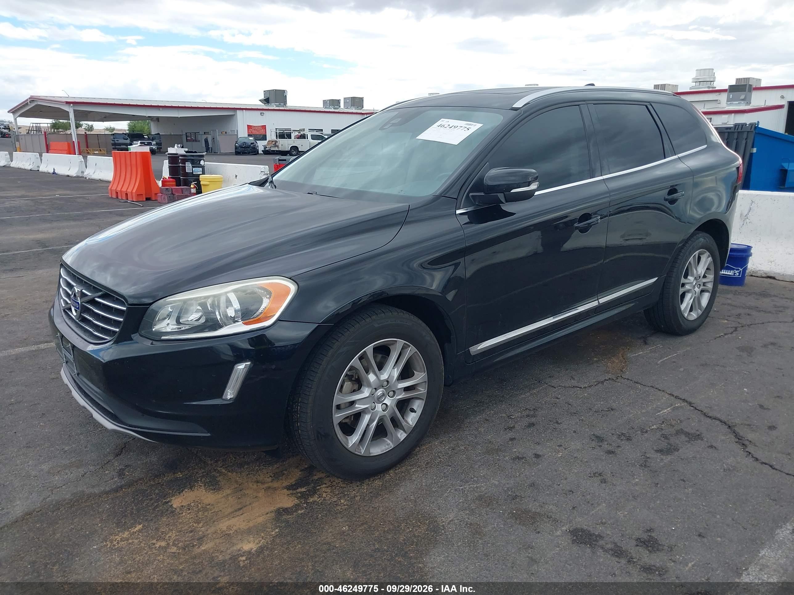 2016 VOLVO XC60 T5 DRIVE-E PREMIER — I2