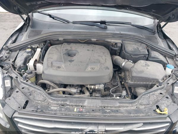 2016 VOLVO XC60 T5 DRIVE-E PREMIER — I10