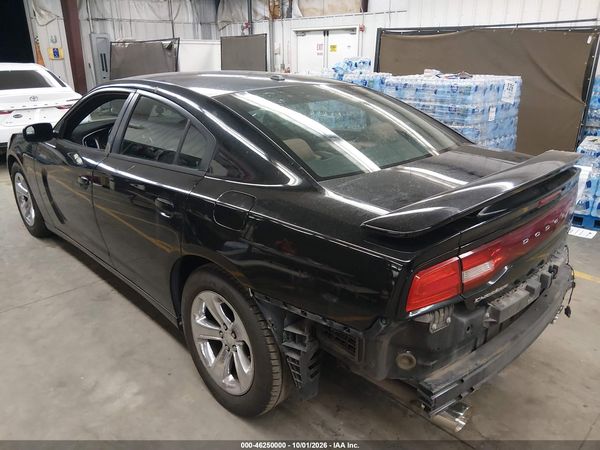 2012 DODGE CHARGER SE — I3