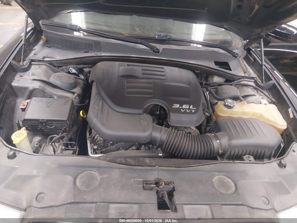 2012 DODGE CHARGER SE — I10