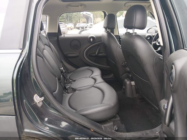 2013 MINI COUNTRYMAN COOPER S — I8