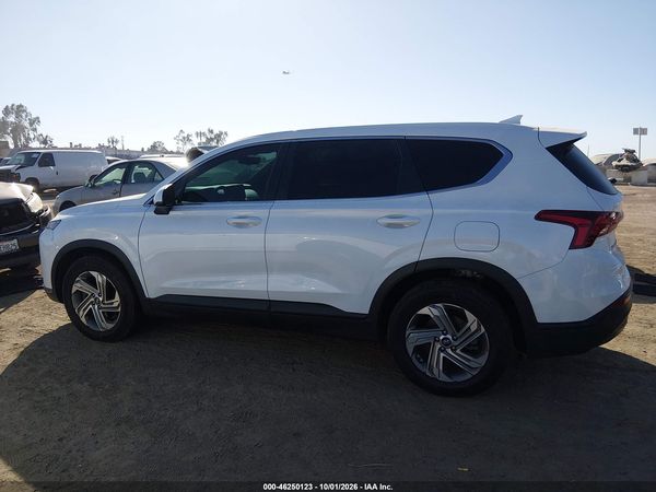 2022 HYUNDAI SANTA FE SE — I117