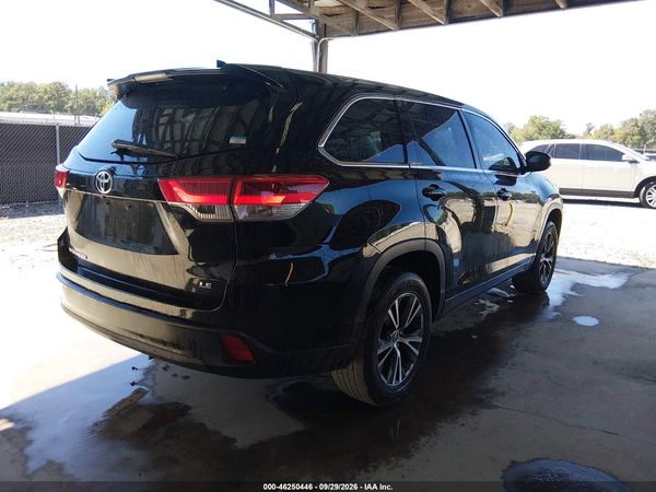 2019 TOYOTA HIGHLANDER LE PLUS — I4