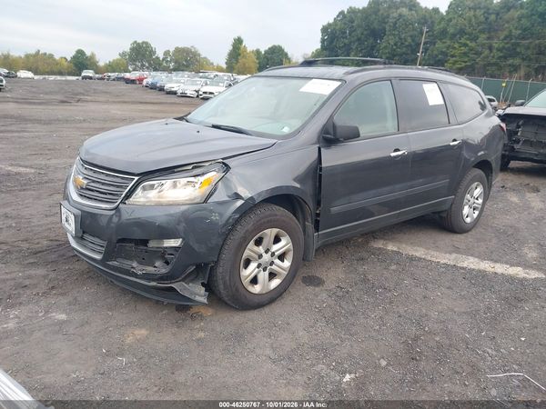 2013 CHEVROLET TRAVERSE — I2