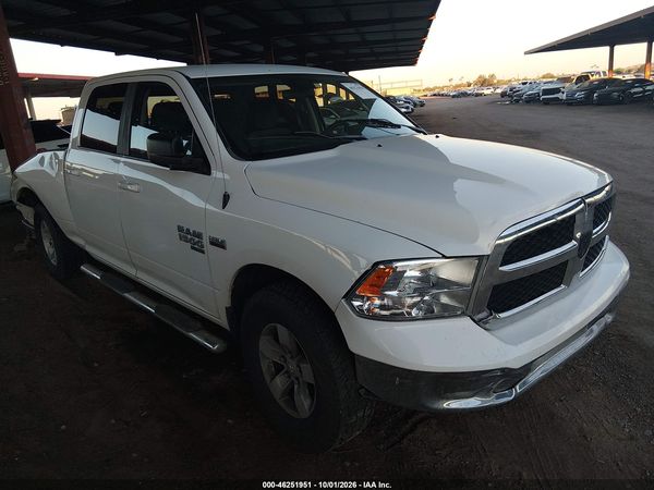 2019 RAM 1500 CLASSIC SLT  4X4 6'4 BOX — I1