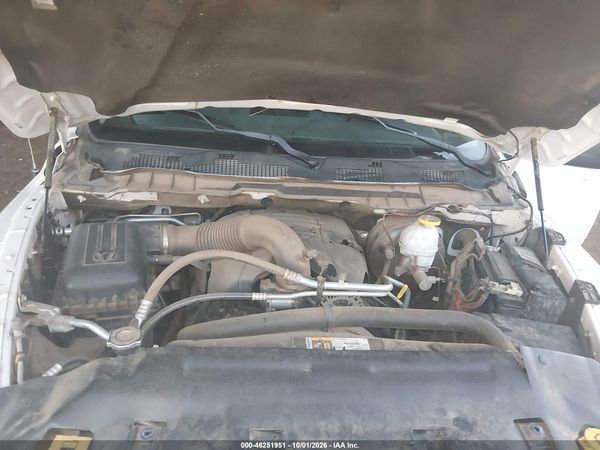 2019 RAM 1500 CLASSIC SLT  4X4 6'4 BOX — I10