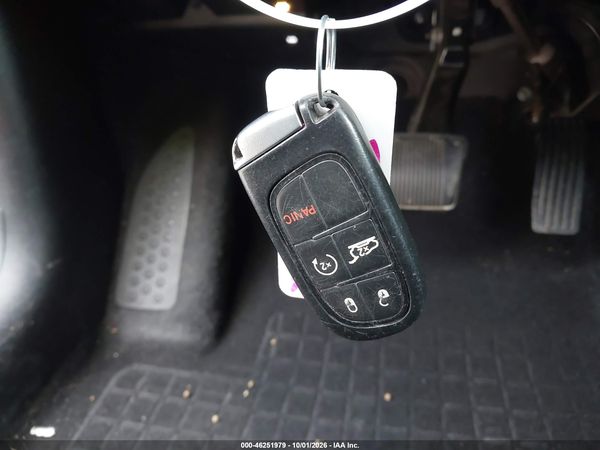 2019 JEEP CHEROKEE LIMITED 4X4 — I11