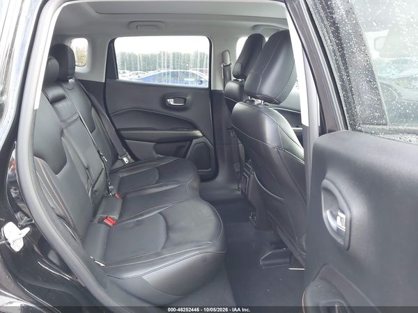2019 JEEP COMPASS LIMITED 4X4 — I8