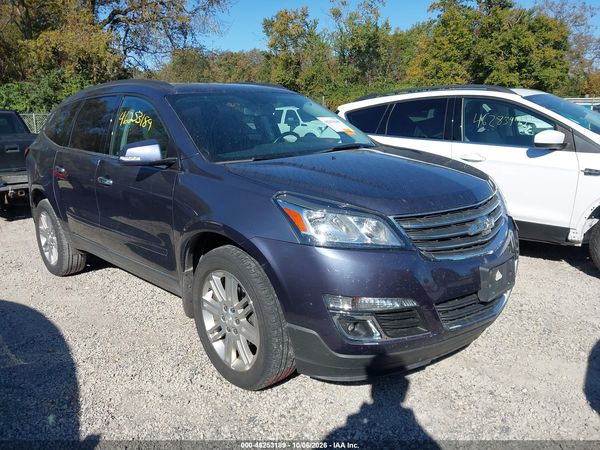 2013 CHEVROLET TRAVERSE 1LT — I1