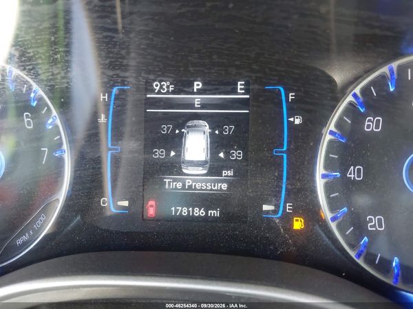 2017 CHRYSLER PACIFICA TOURING — I118