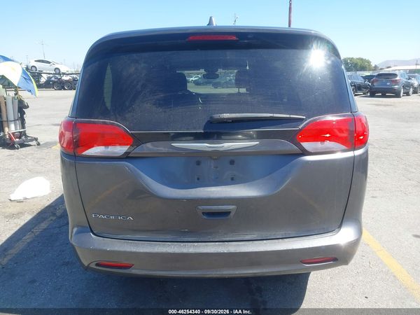 2017 CHRYSLER PACIFICA TOURING — I119