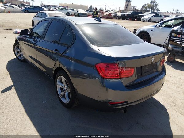 2014 BMW 320I SA — I3