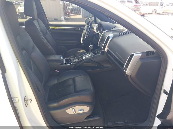 2012 PORSCHE CAYENNE — I5