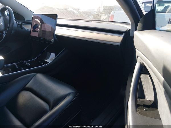 2019 TESLA MODEL 3 — I5