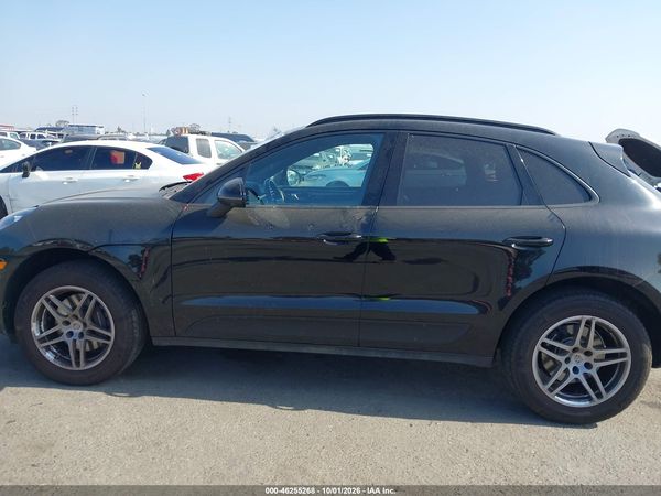 2021 PORSCHE MACAN Base — I117