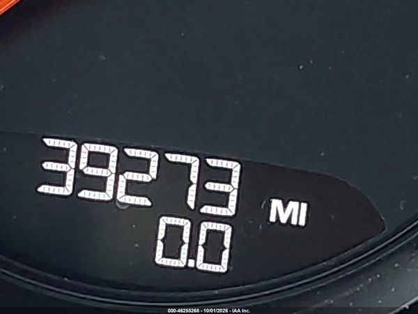 2021 PORSCHE MACAN Base — I118