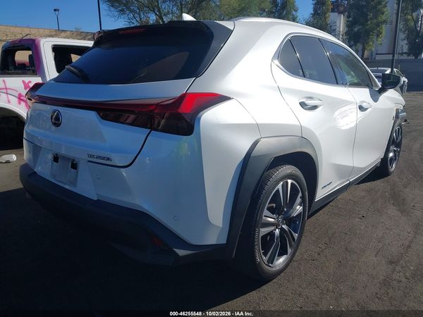 2021 LEXUS UX 250H 250h Premium — I4