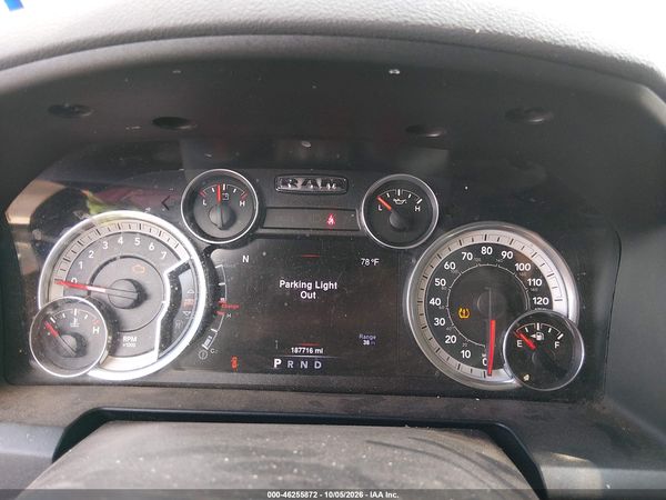 2016 RAM 1500 BIG HORN — I7