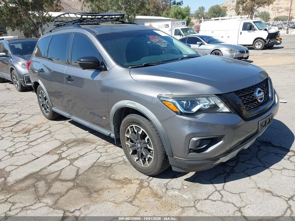 2019 NISSAN PATHFINDER SL — I1