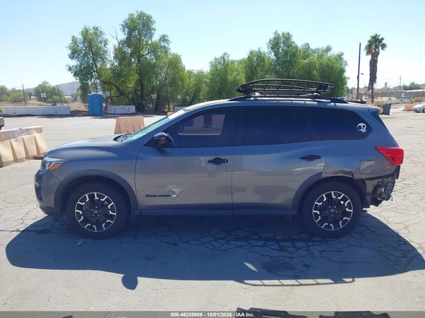 2019 NISSAN PATHFINDER SL — I117