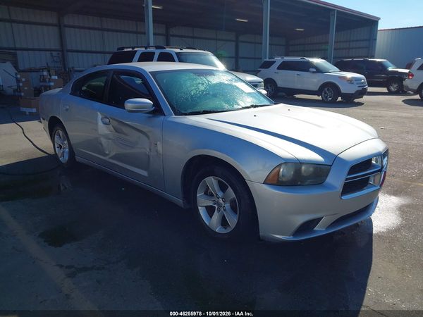 2012 DODGE CHARGER SE — I1