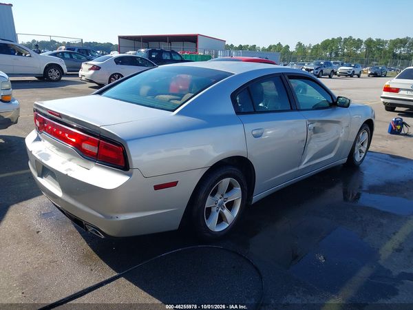 2012 DODGE CHARGER SE — I4