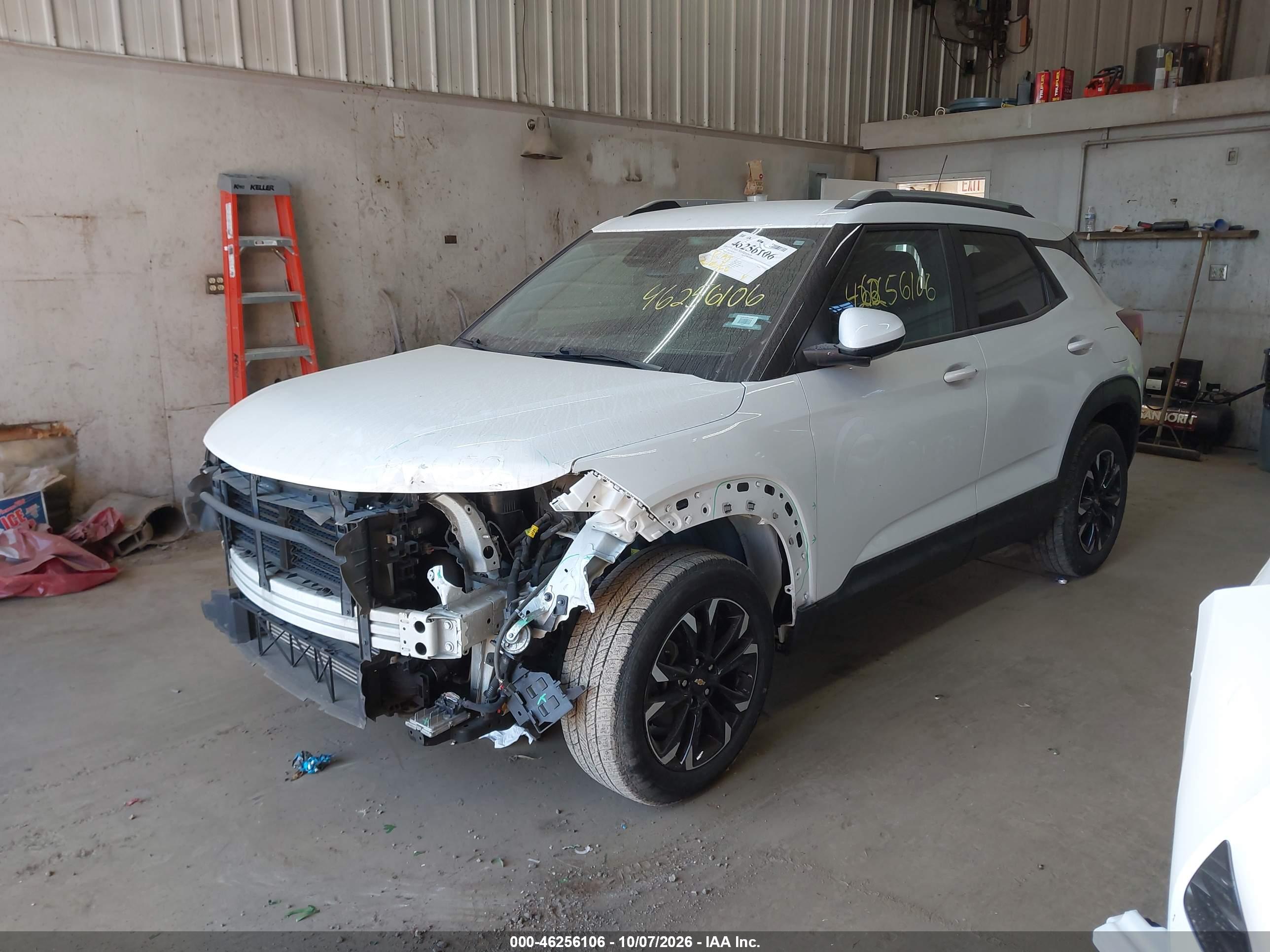 2023 CHEVROLET TRAILBLAZER AWD LT — I2
