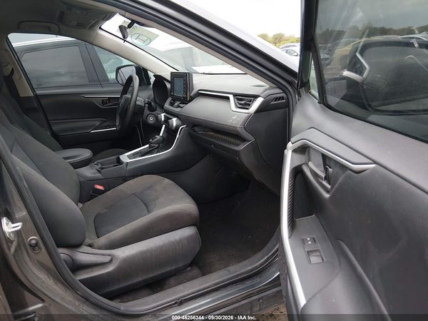 2021 TOYOTA RAV4 LE — I5
