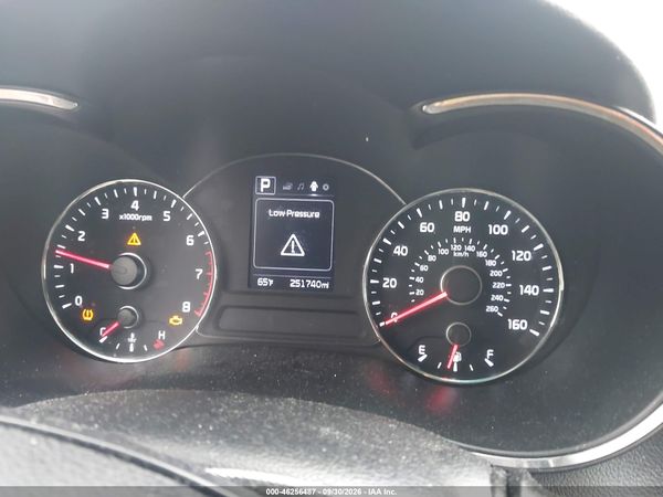 2018 KIA FORTE LX — I7