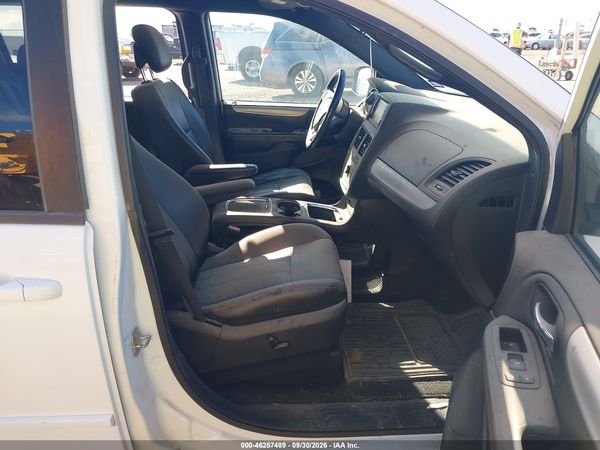 2016 DODGE GRAND CARAVAN R/T — I5