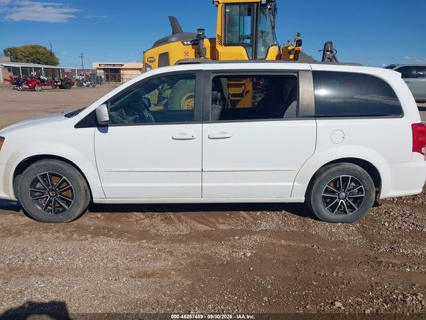 2016 DODGE GRAND CARAVAN R/T — I117