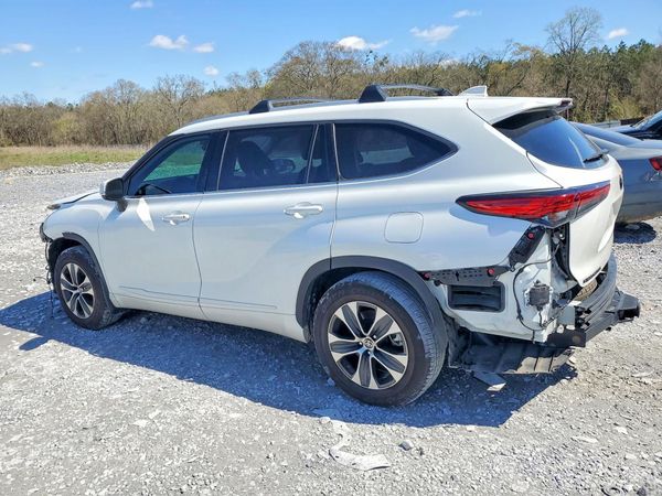 2022 TOYOTA HIGHLANDER