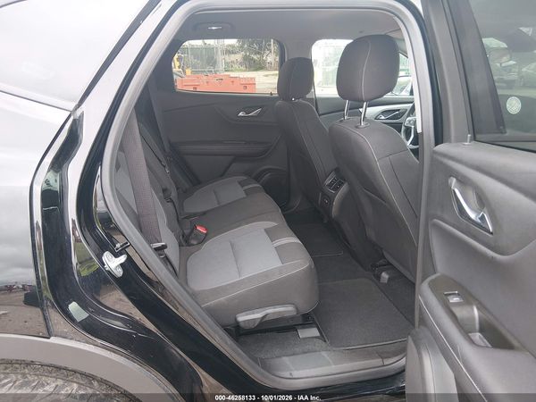 2025 CHEVROLET BLAZER FWD 2LT — I8