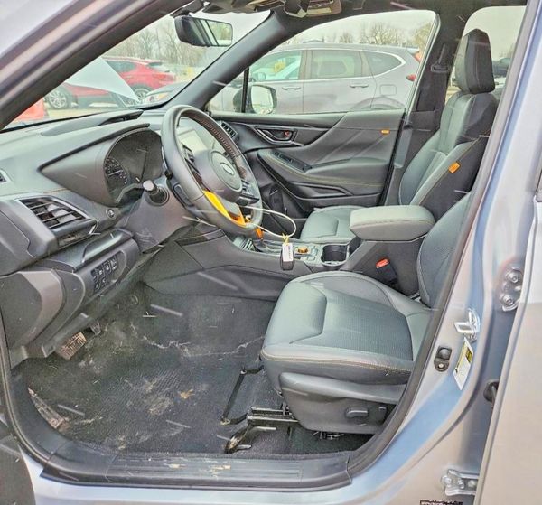 2024 SUBARU FORESTER