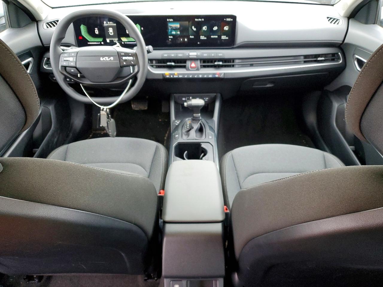 2025 KIA K4 LX, LXS