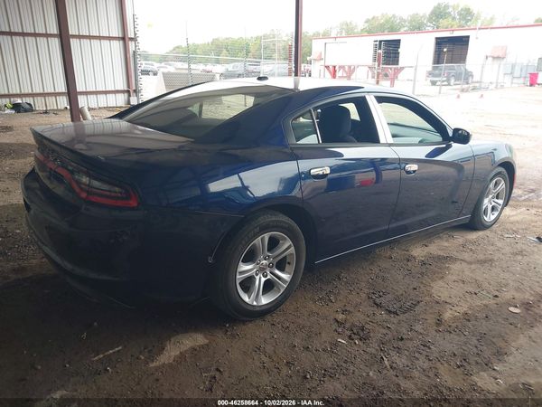 2015 DODGE CHARGER SE — I4