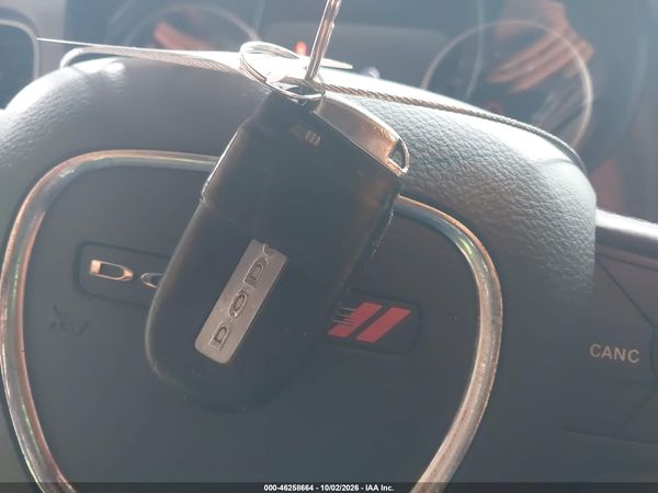 2015 DODGE CHARGER SE — I11