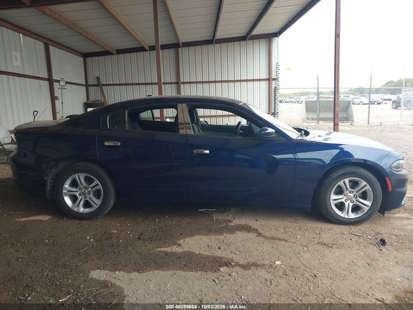 2015 DODGE CHARGER SE — I116