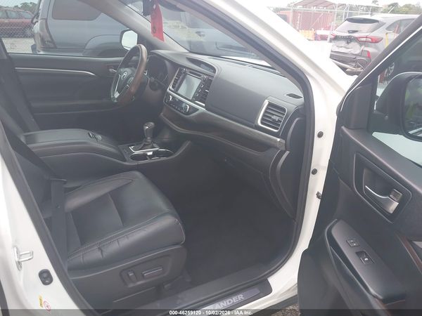 2018 TOYOTA HIGHLANDER LIMITED PLATINUM — I5
