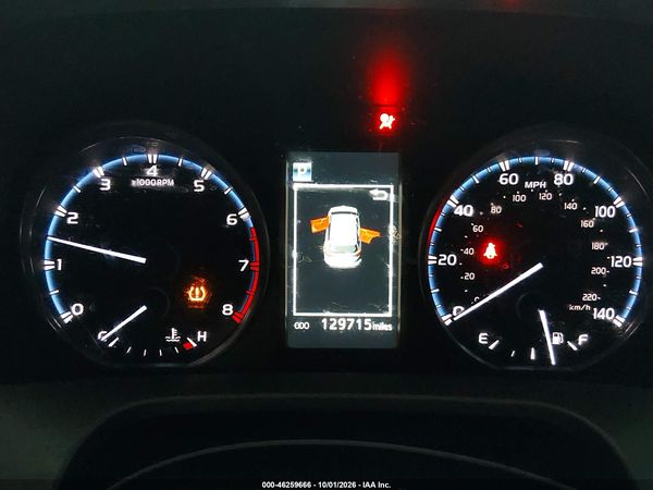 2017 TOYOTA RAV4 XLE — I7