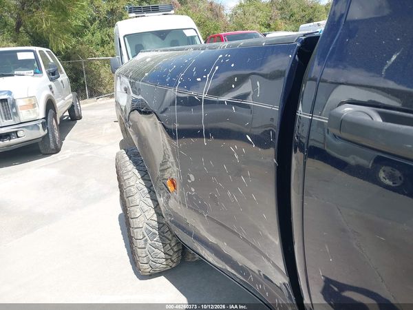 2016 RAM 3500 TRADESMAN — I12