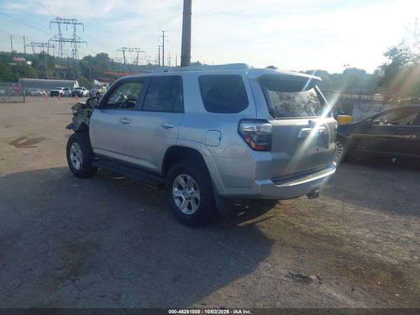 2016 TOYOTA 4RUNNER SR5 — I3