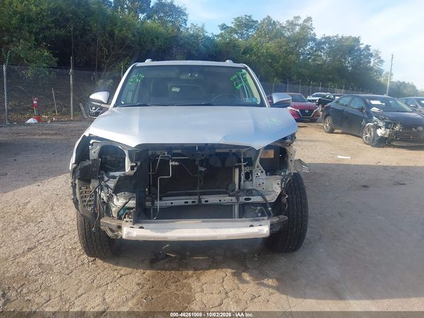 2016 TOYOTA 4RUNNER SR5 — I115